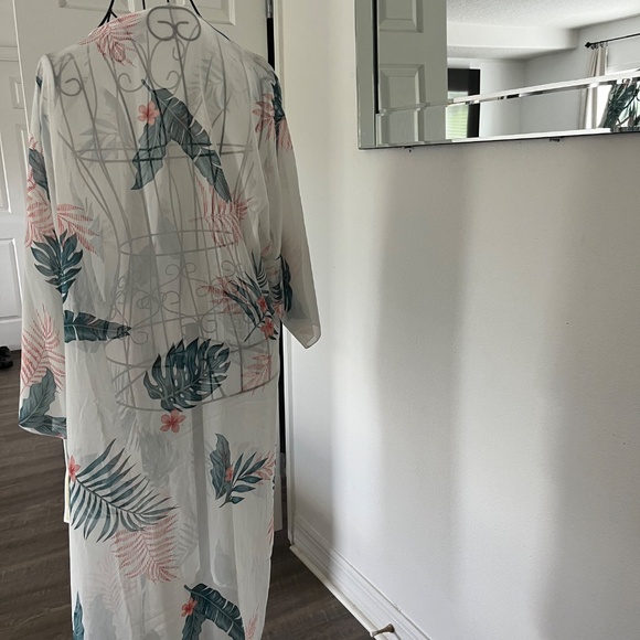 NWT LuLaRoe Shirley Kimono (L) Sheer Lightweight Boho Duster Cardigan Cover-Up - Picture 3 of 9